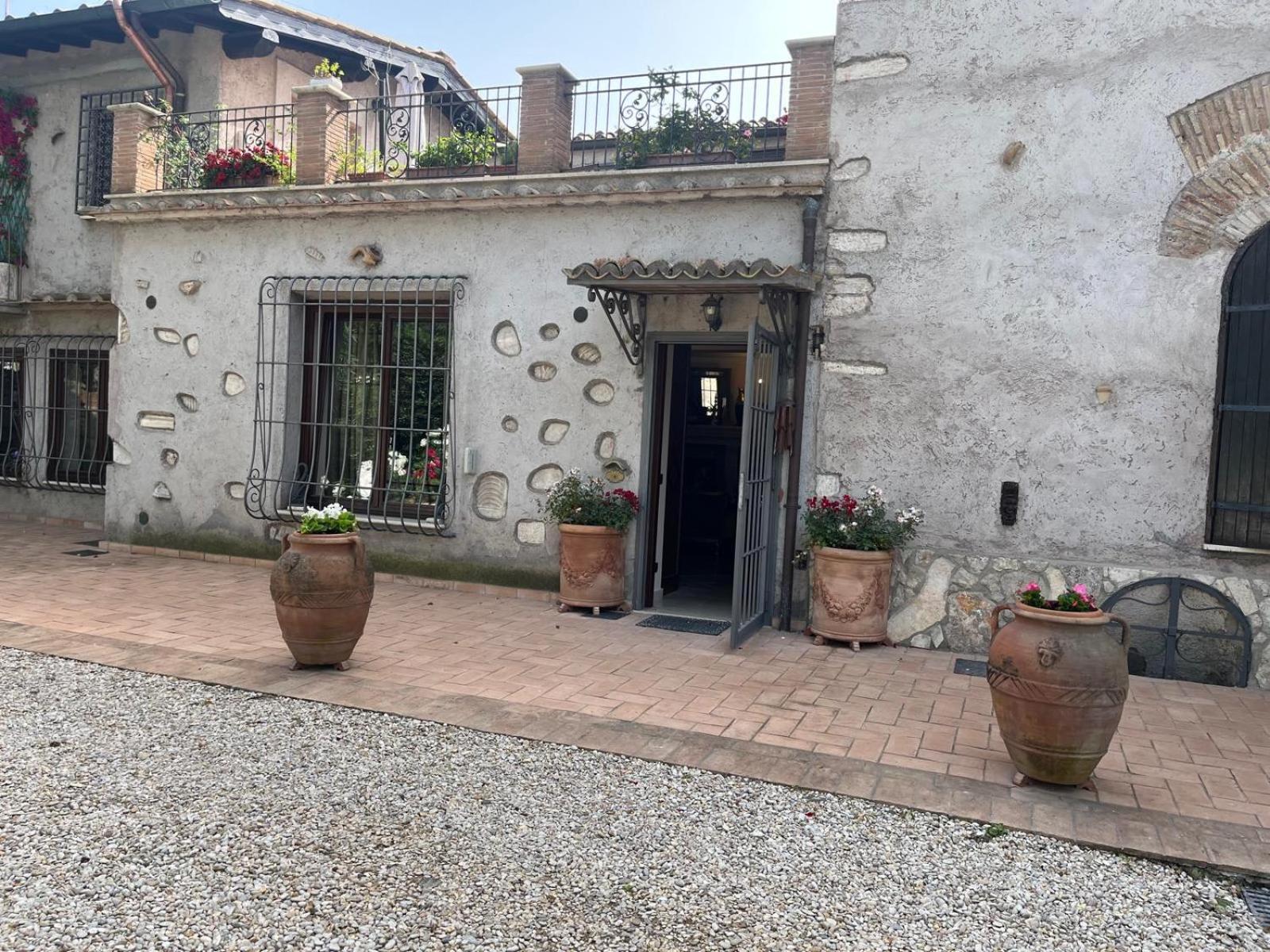 Apartamento Loft Appia Antica Donna Eugenia Roma Exterior foto