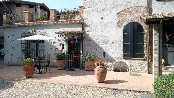 Apartamento Loft Appia Antica Donna Eugenia Roma Exterior foto